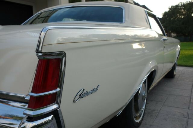 Lincoln Continental 1970 image number 31