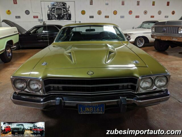 Plymouth Road Runner 1974 image number 4