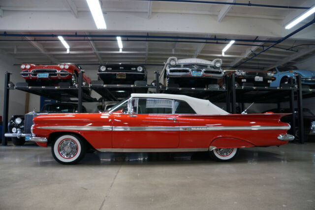 Chevrolet Impala 348 3X2 BBL V8 Convertible 1959 image number 2