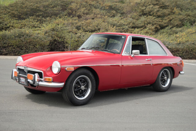 MG MGB 1974 image number 5