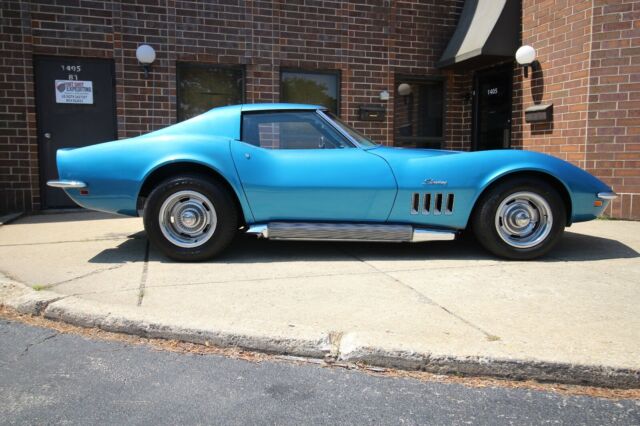 Chevrolet Corvette 1969 image number 29