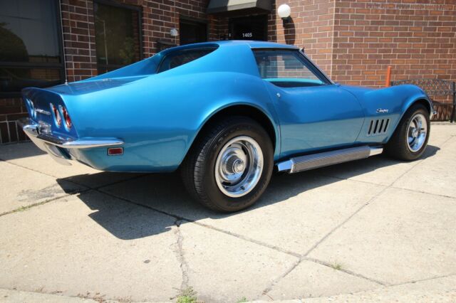 Chevrolet Corvette 1969 image number 30