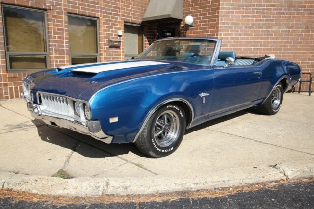 Oldsmobile Cutlass 1969 image number 0