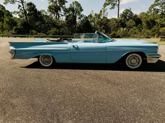 Pontiac Catalina 1959 image number 21