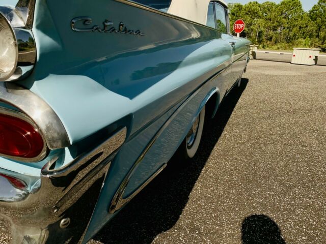 Pontiac Catalina 1959 image number 25