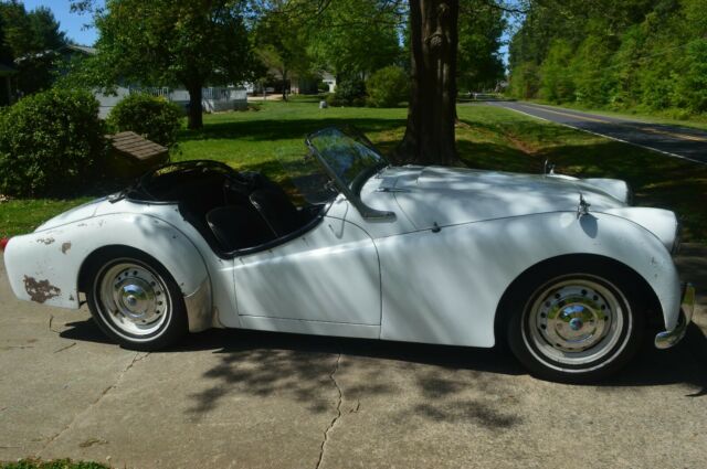 Triumph TR3 1956 image number 2