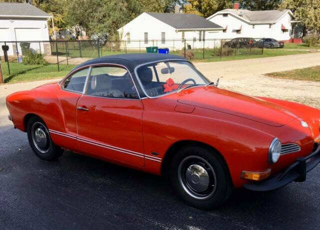 Volkswagen Karmann Ghia 1971 image number 0