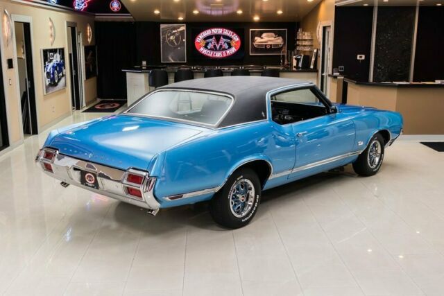 Oldsmobile Cutlass 1971 image number 11