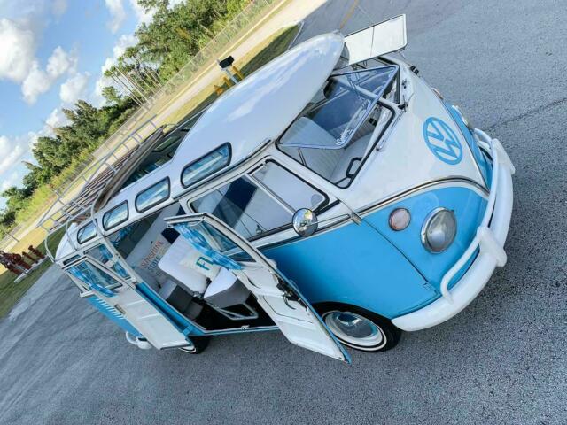 Volkswagen Bus/Vanagon 1970 image number 24