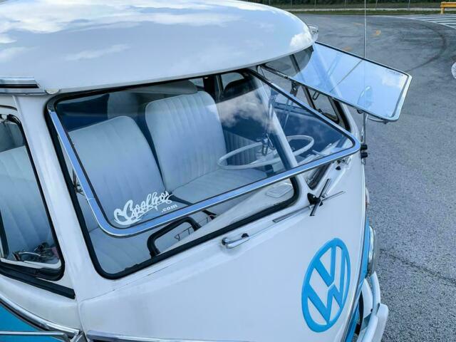 Volkswagen Bus/Vanagon 1970 image number 38