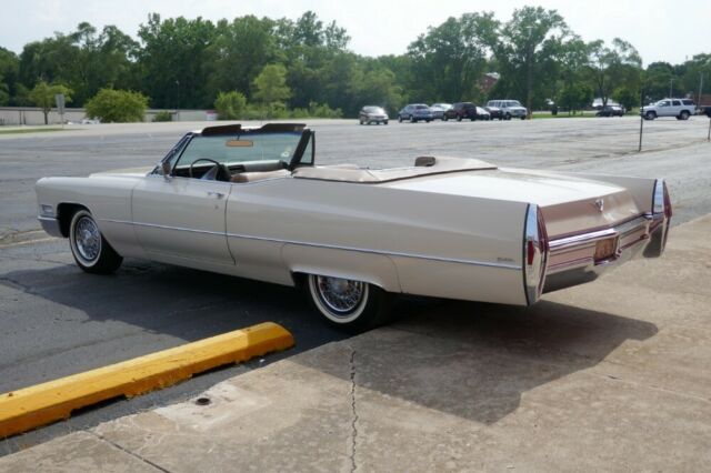 Cadillac DeVille 1968 image number 6