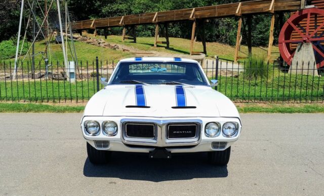 Pontiac Firebird 1969 image number 28