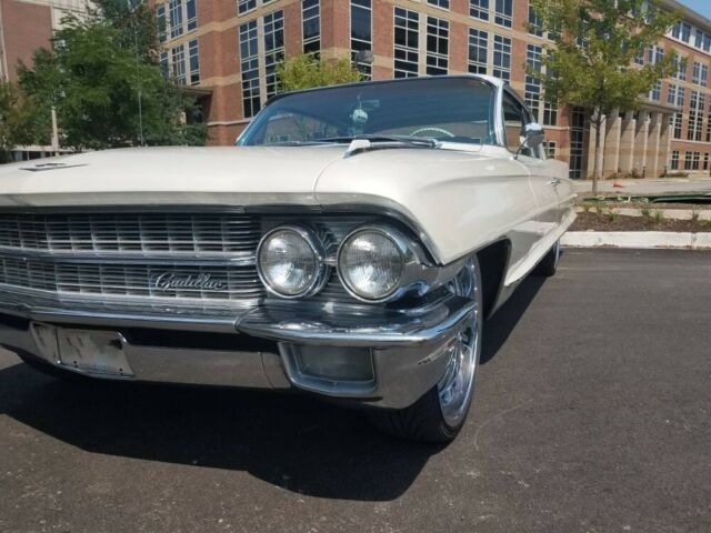 Cadillac DeVille 1962 image number 7