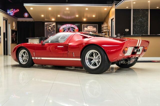 Ford GT40 1966 image number 14