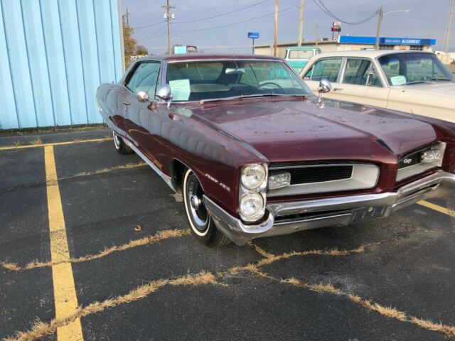 Pontiac Grand Prix 1966 image number 1