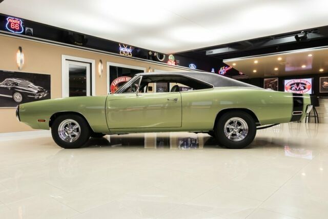 Dodge Charger 1970 image number 40