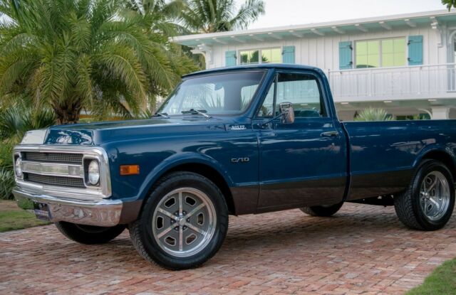 Chevrolet C-10 1969 image number 2