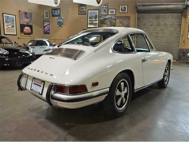 Porsche 911 1968 image number 19