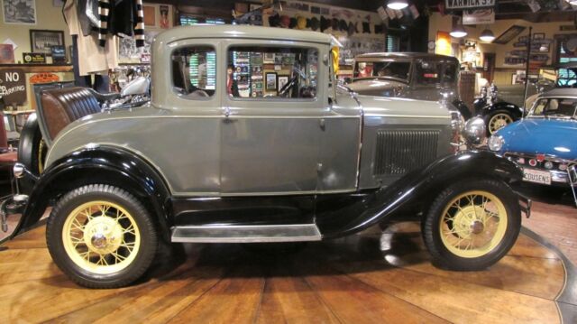 Ford Model A 1930 image number 22