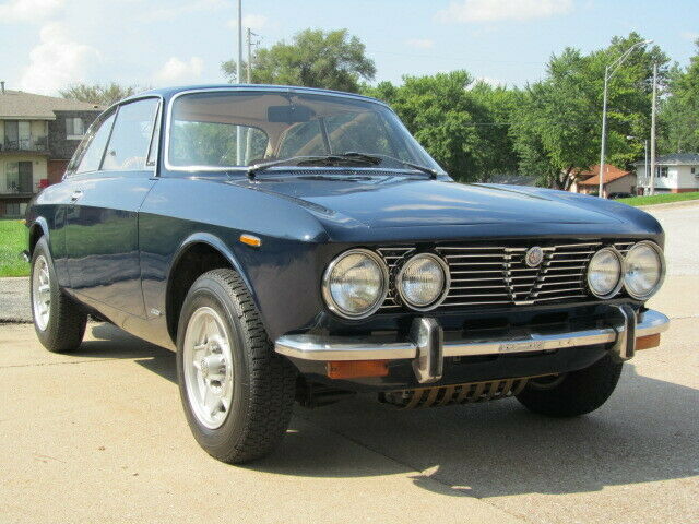 Alfa Romeo GTV 1974 image number 15