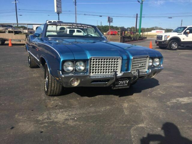 Oldsmobile Custlass Supreme 1972 image number 1