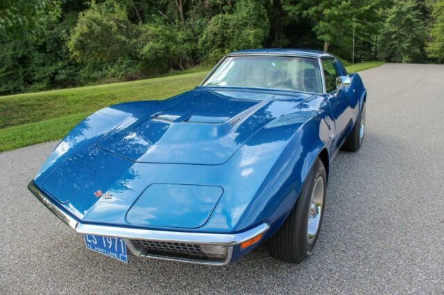 Chevrolet Corvette 1971 image number 1