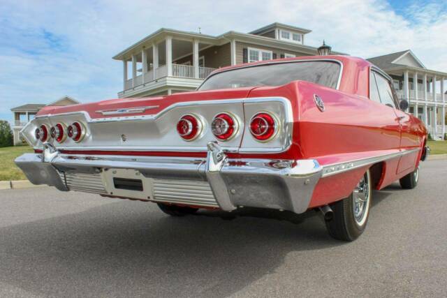 Chevrolet Impala 1963 image number 2