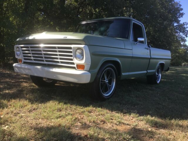 Ford F-100 1967 image number 19