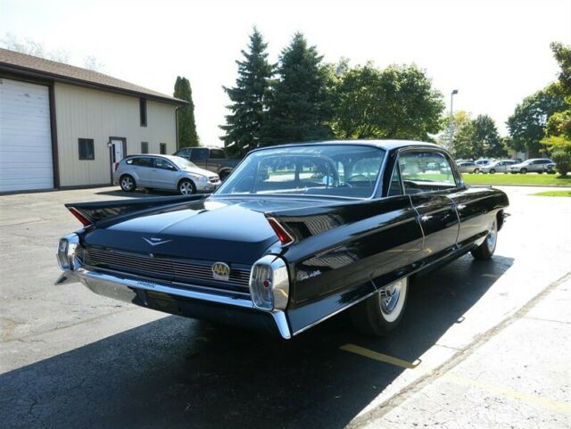 Cadillac Sedan DeVille, 1962 image number 35