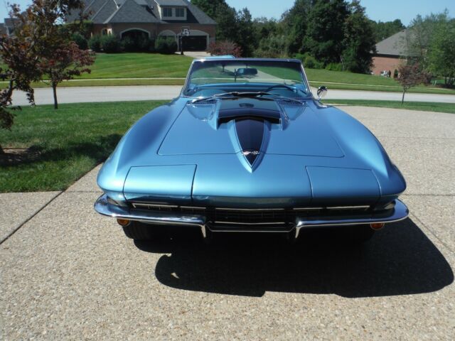 Chevrolet Corvette 1967 image number 26