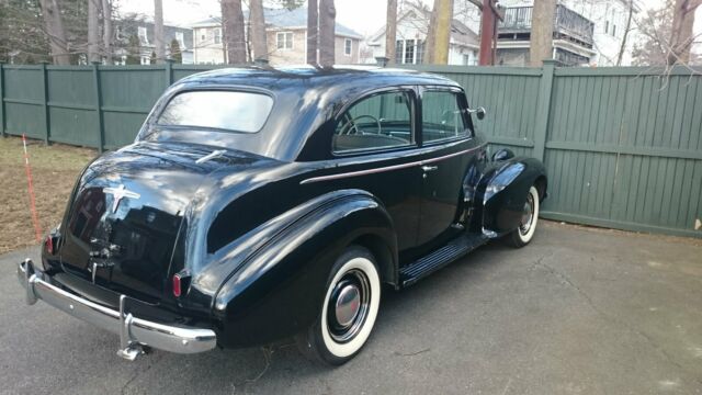 Oldsmobile L-39 1939 image number 3