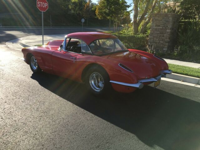 Chevrolet Corvette 1958 image number 2