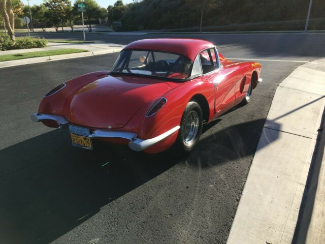 Chevrolet Corvette 1958 image number 26