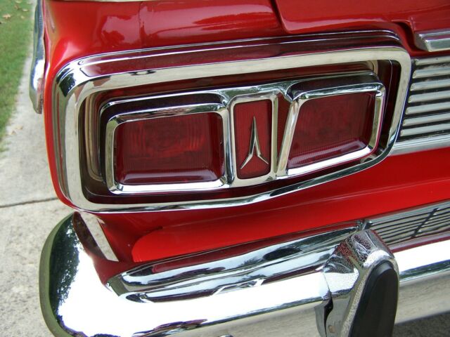 Plymouth Fury 1964 image number 8