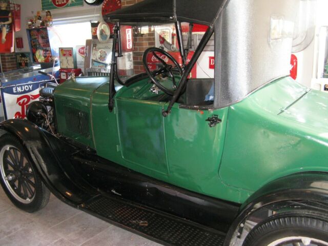 Ford Model T 1926 image number 15