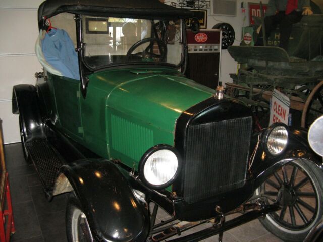 Ford Model T 1926 image number 17