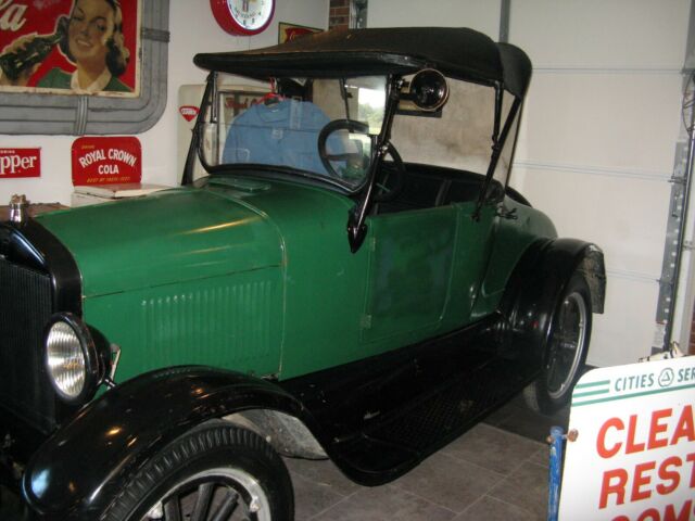 Ford Model T 1926 image number 2