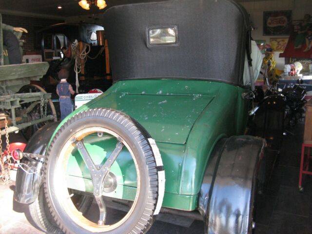 Ford Model T 1926 image number 9