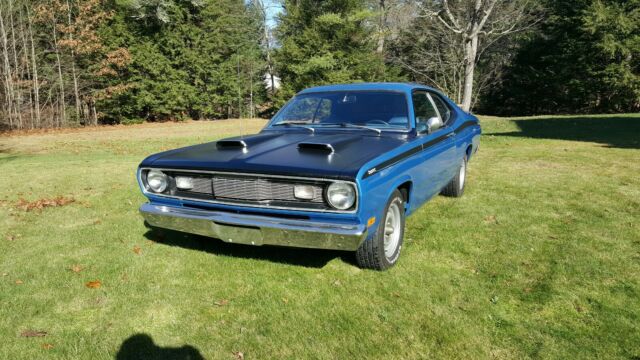 Plymouth Duster 1971 image number 28