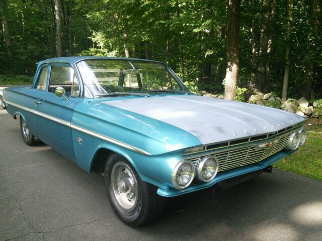 Chevrolet Bel Air/150/210 1961 image number 31