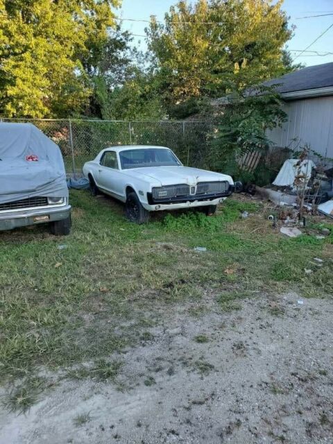 Mercury Cougar 1968 image number 2