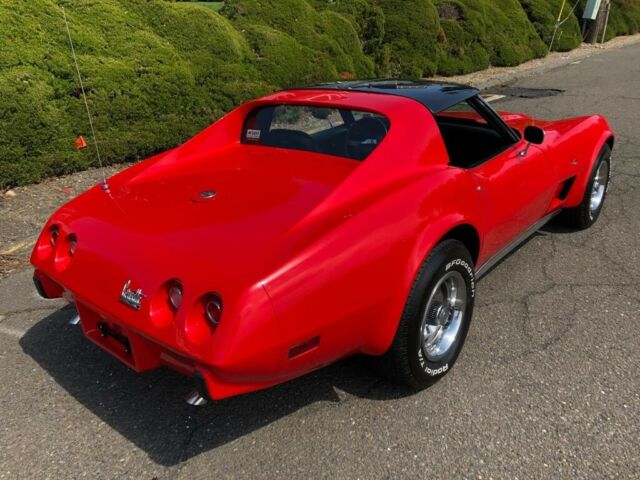 Chevrolet Corvette 1975 image number 27