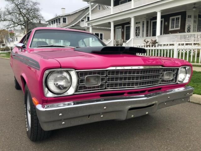 Plymouth Duster 1973 image number 41