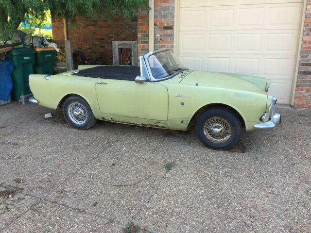 Sunbeam Alpine 1967 image number 27