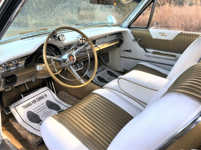 Chrysler 300 Series 1965 image number 32