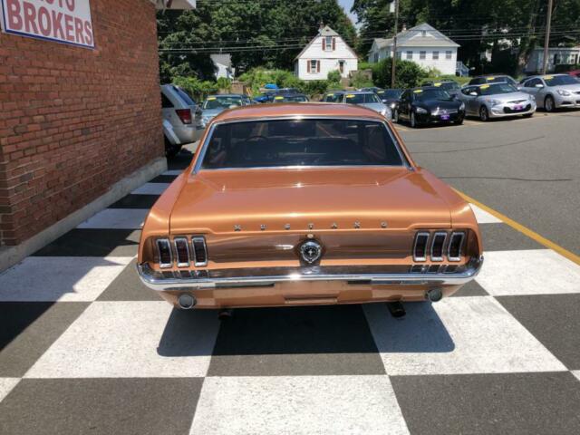 Ford Mustang 1967 image number 27