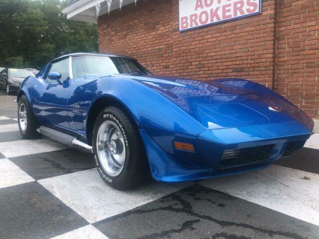 Chevrolet Corvette 1973 image number 25