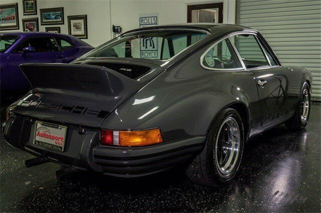 Porsche 911 1976 image number 16