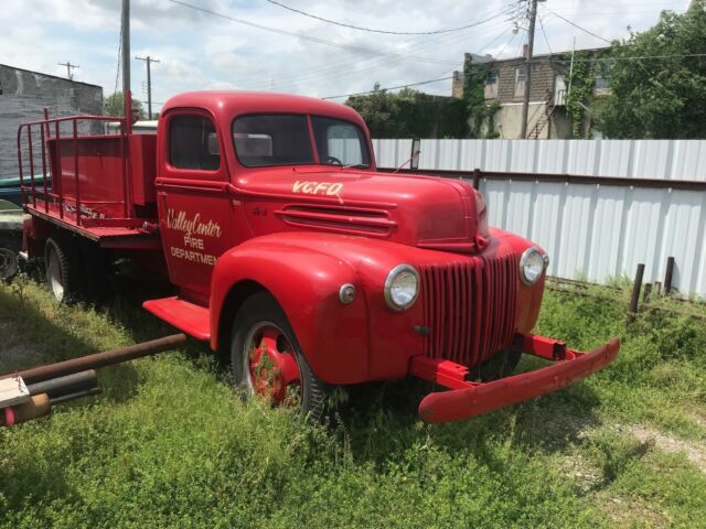 Ford Fire truck 1941 image number 0