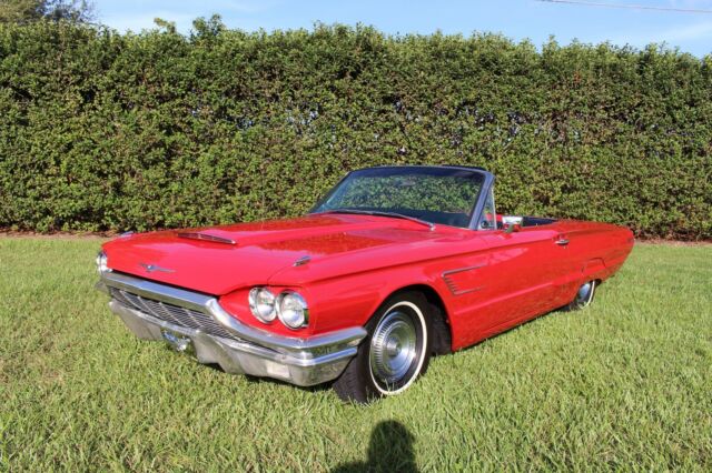 Ford Thunderbird 1965 image number 0